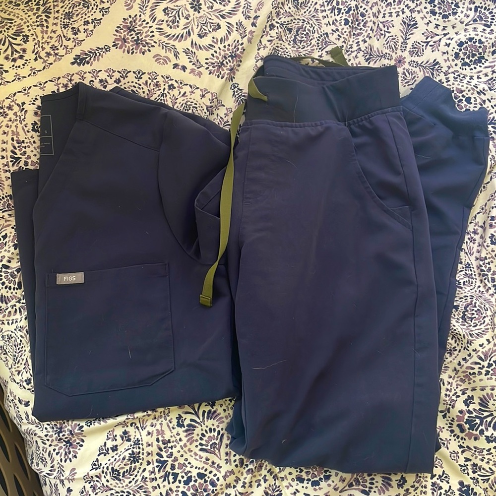 Figs Scrub Set
